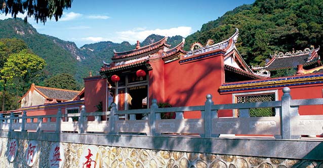 梅州靈光寺旅游景區(qū)攝影展示圖